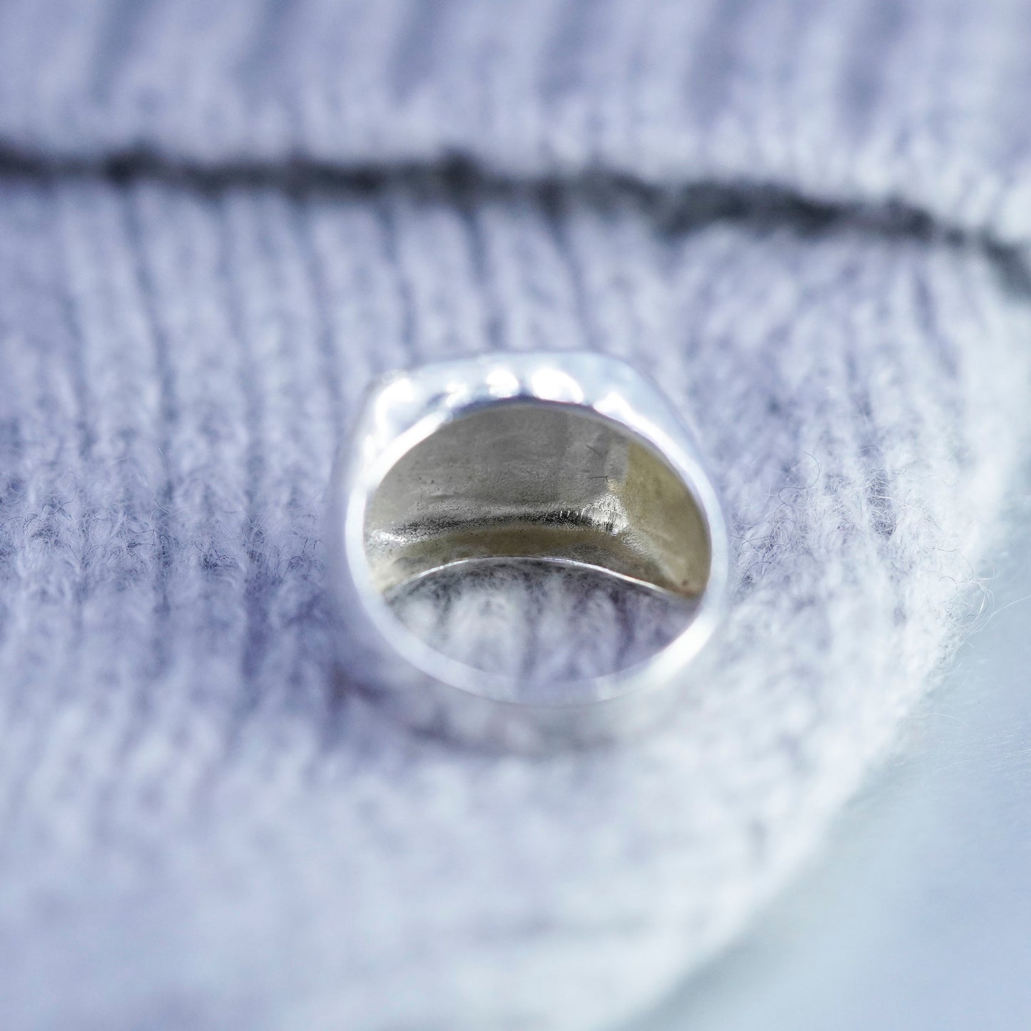 Size 8, vintage Italy Sterling 925 silver ring, hammered band