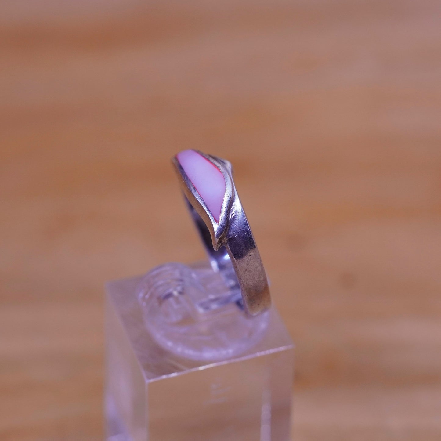 Size 8, vintage Sterling 925 silver handmade ring band w/ pink mother of pearl