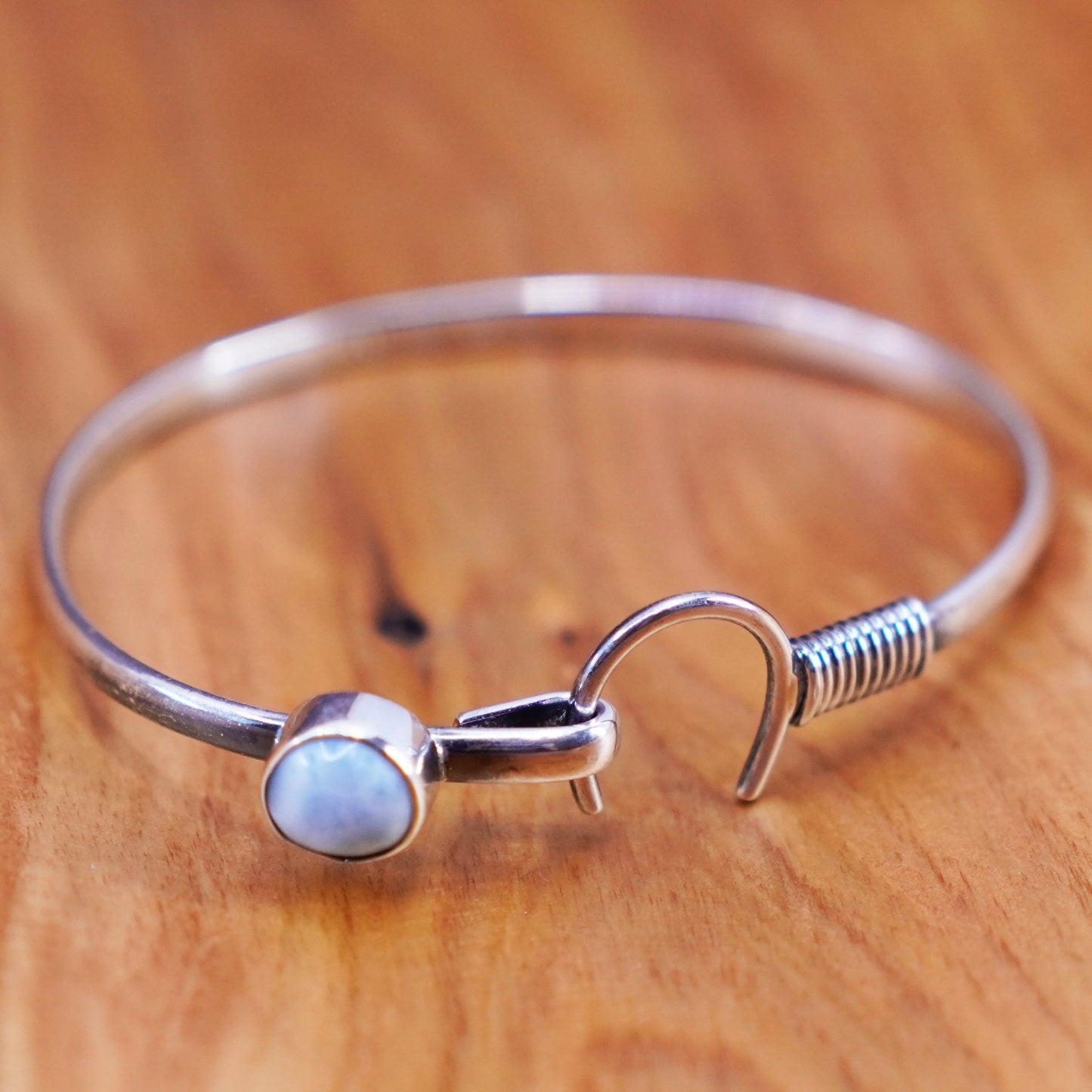 7.25”, Sterling 925 Silver Bangle, 925 horse shoe hinged bangle with larimar