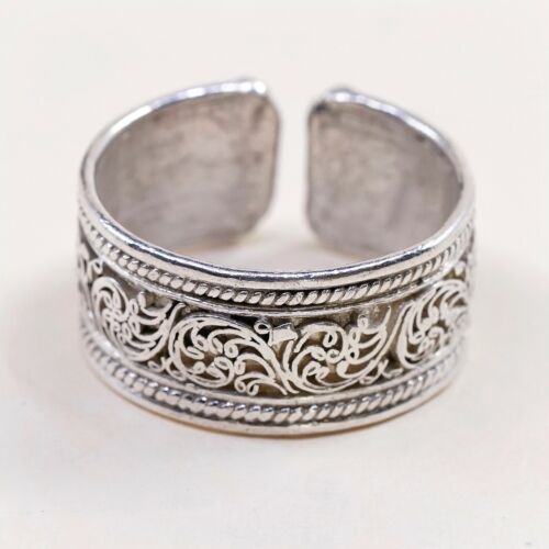 Sz 9, Vtg Sterling Silver handmade Boho Tribal Ring 925 Band W/ Pattern Embossed