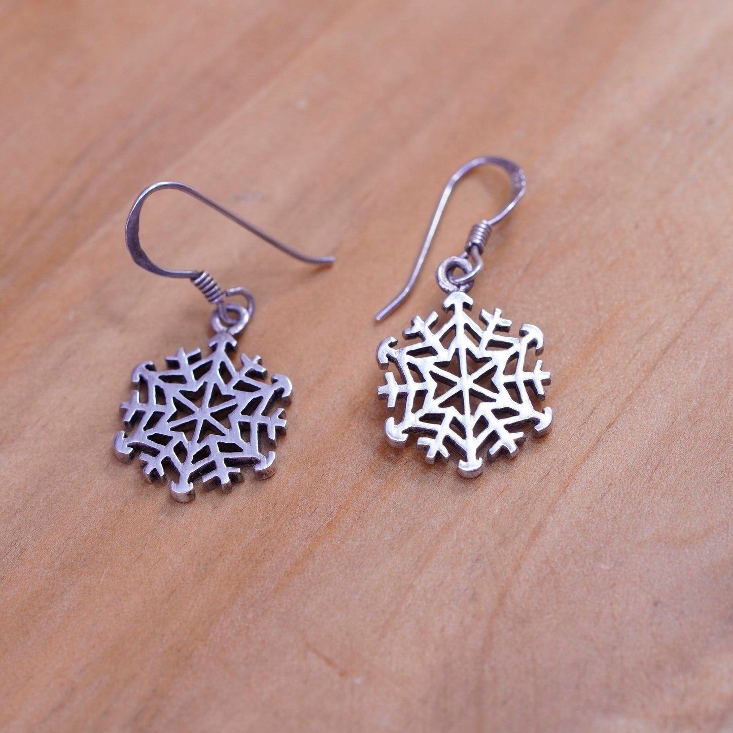 Vintage Sterling silver handmade earrings, 925 snowflake drops