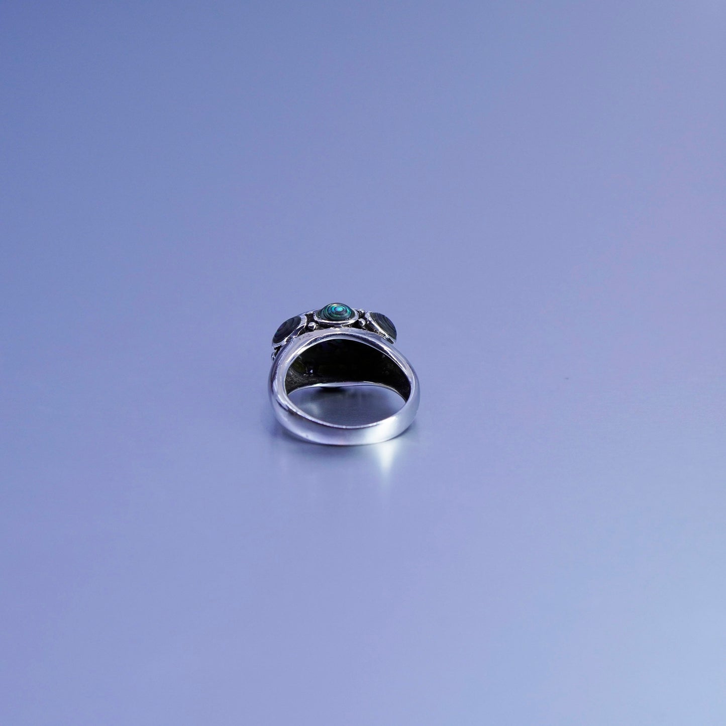 Size 5.5, southwestern vintage 925 silver handmade ring with abalone