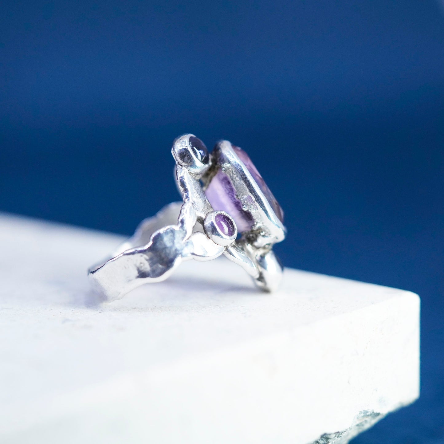 Size 6, vintage Sterling 925 silver handmade ring with amethyst ring