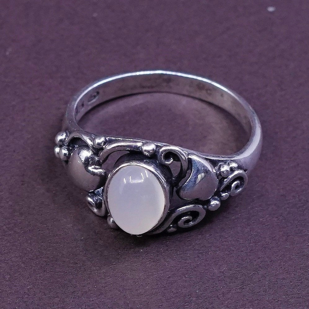 sz 8.5, vtg Sterling silver handmade ring, 925 w/ white tiger eye N beads