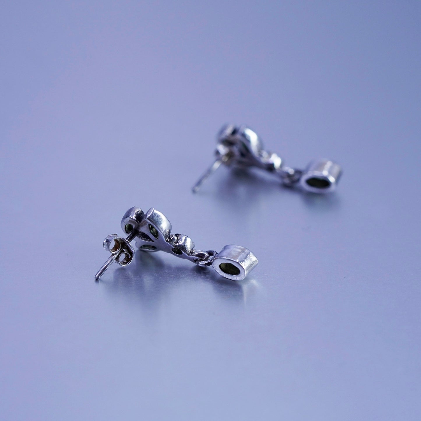 Native American southwestern Sterling 925 silver handmade earrings with peridot