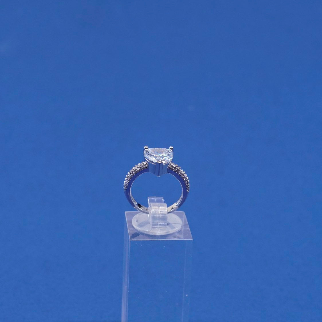 sz 5, vtg Sterling silver engagement ring, 925 w/ heart N cluster Cz