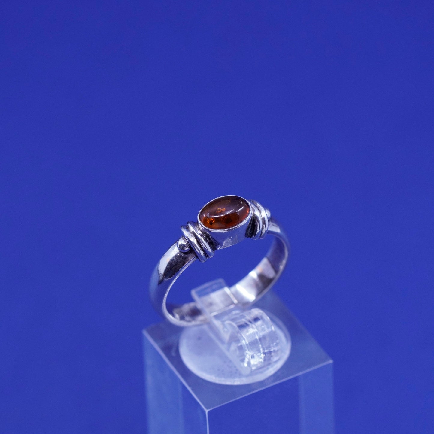 Size 7.75, vintage Sterling silver handmade ring, 925 band with garnet