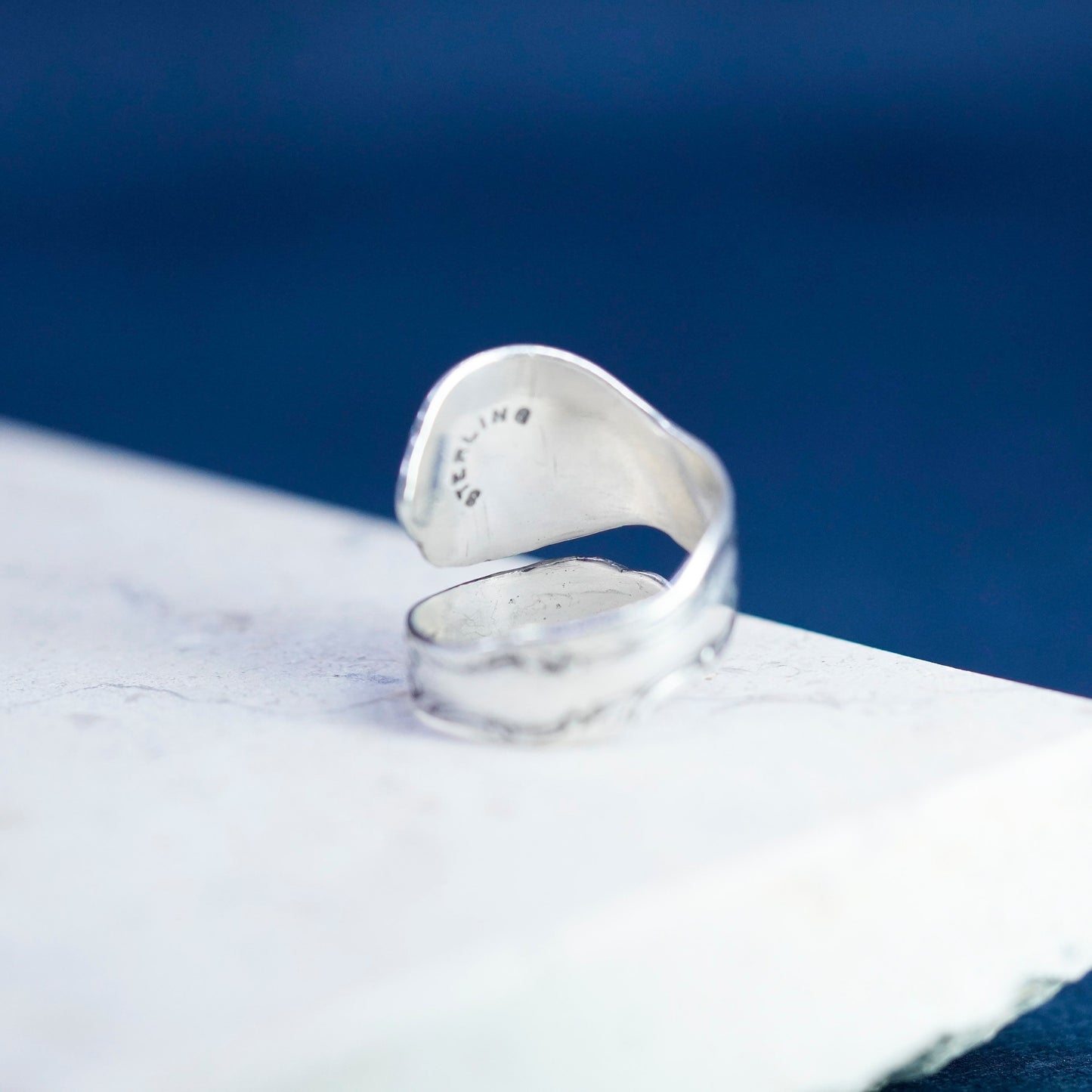 Size 6, vintage Sterling silver handmade ring, 925 flower spoon wrap band