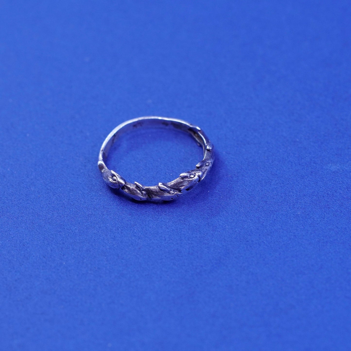 Size 8, vintage sterling silver handmade ring, 925 dolphin wrap band