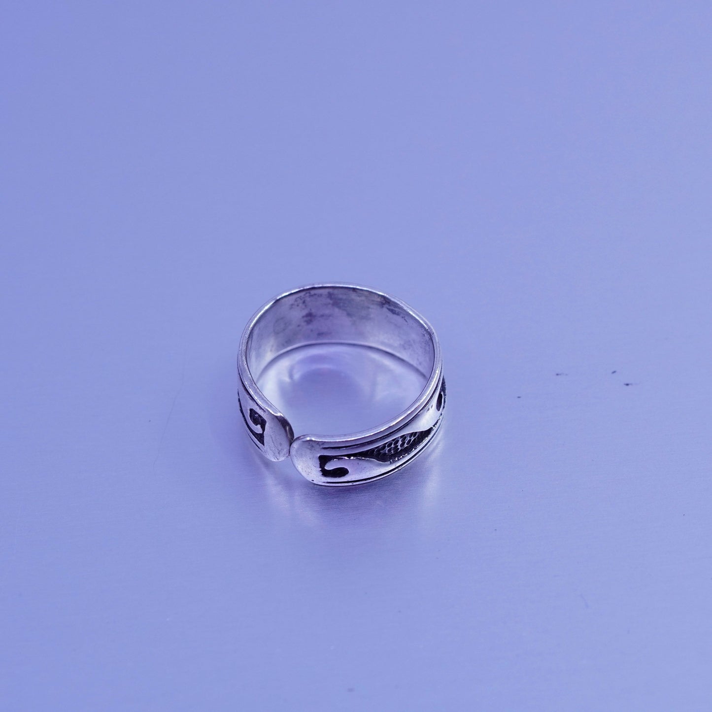 Size 3, southwestern Sterling 925 silver handmade ring, wavy wave open band