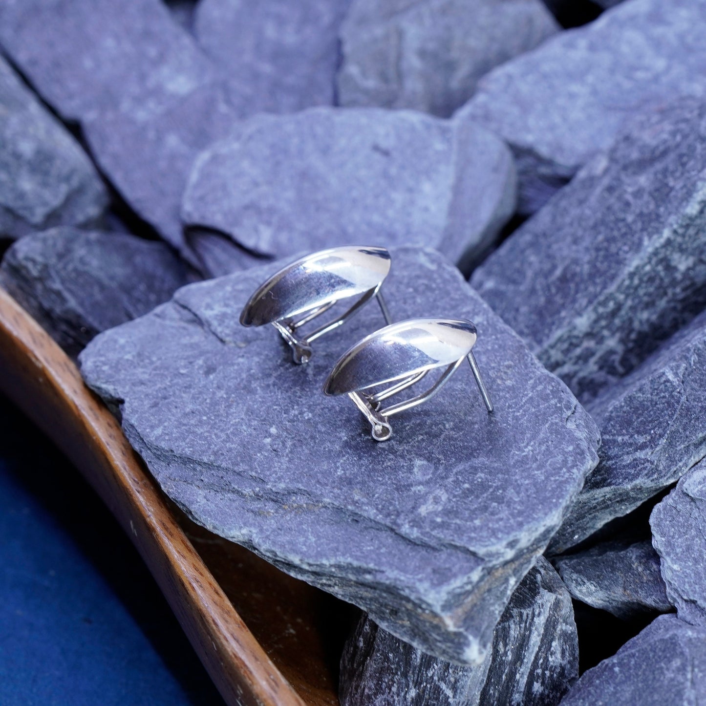 vintage Sterling 925 silver handmade oval studs earrings