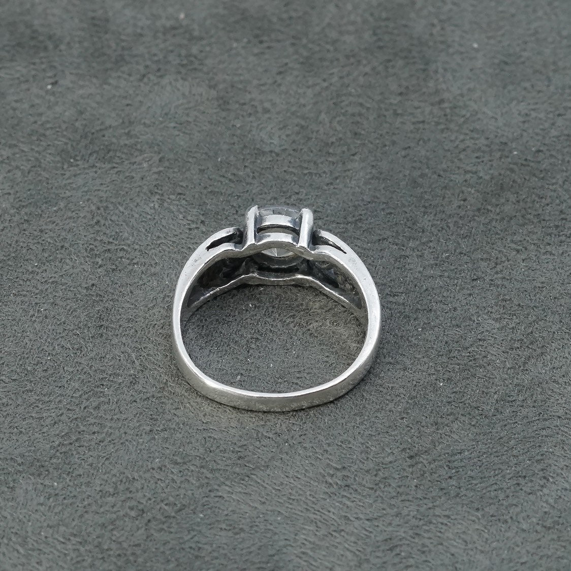 sz 7, vtg Sterling silver engagement ring, 925 w/ crystal