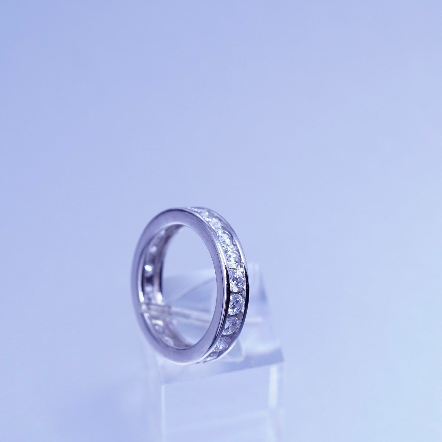 Size 7, vintage Sterling 925 silver wedding ring, Cz band