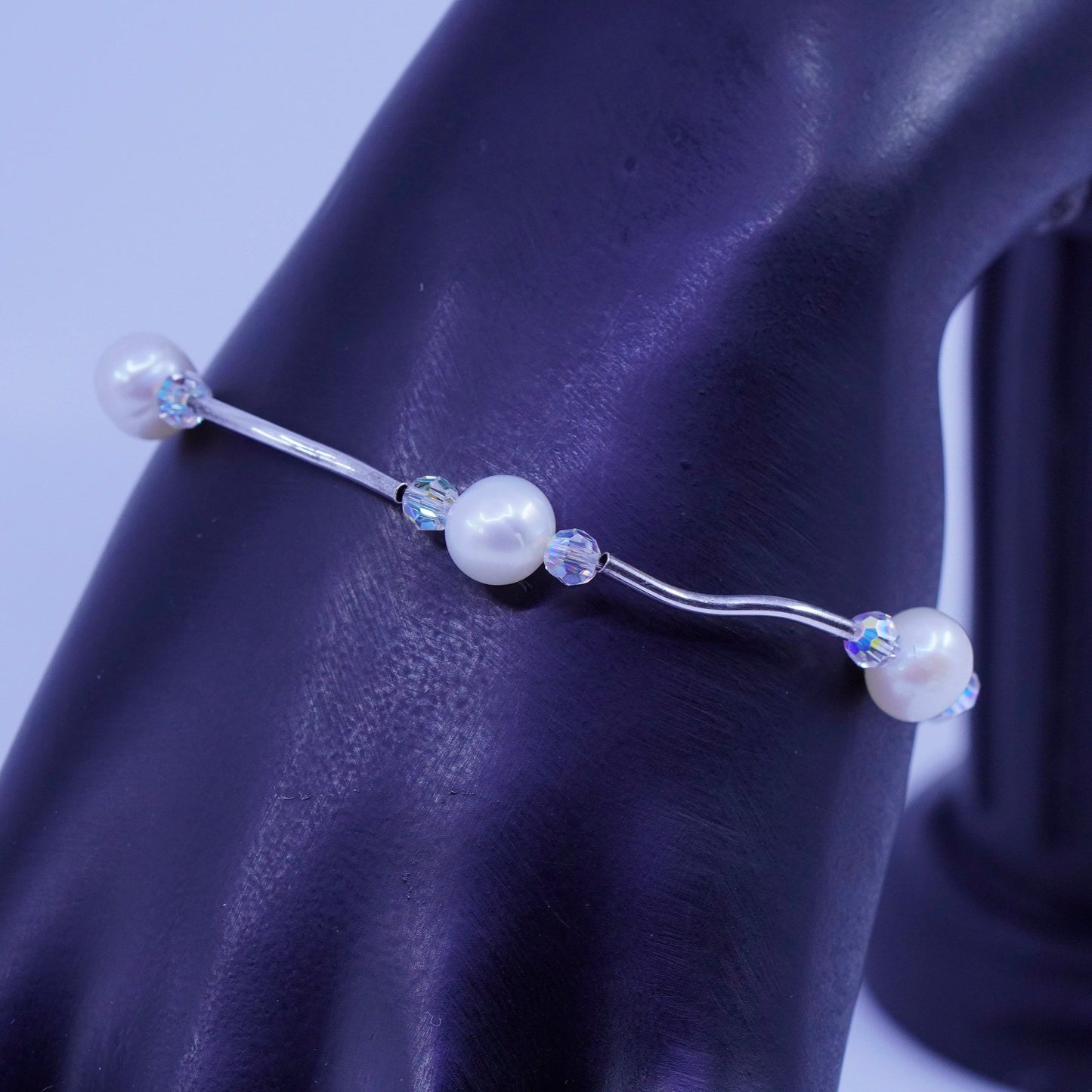 6.75”, vintage Sterling 925 silver curvy wavy bracelet with pearl