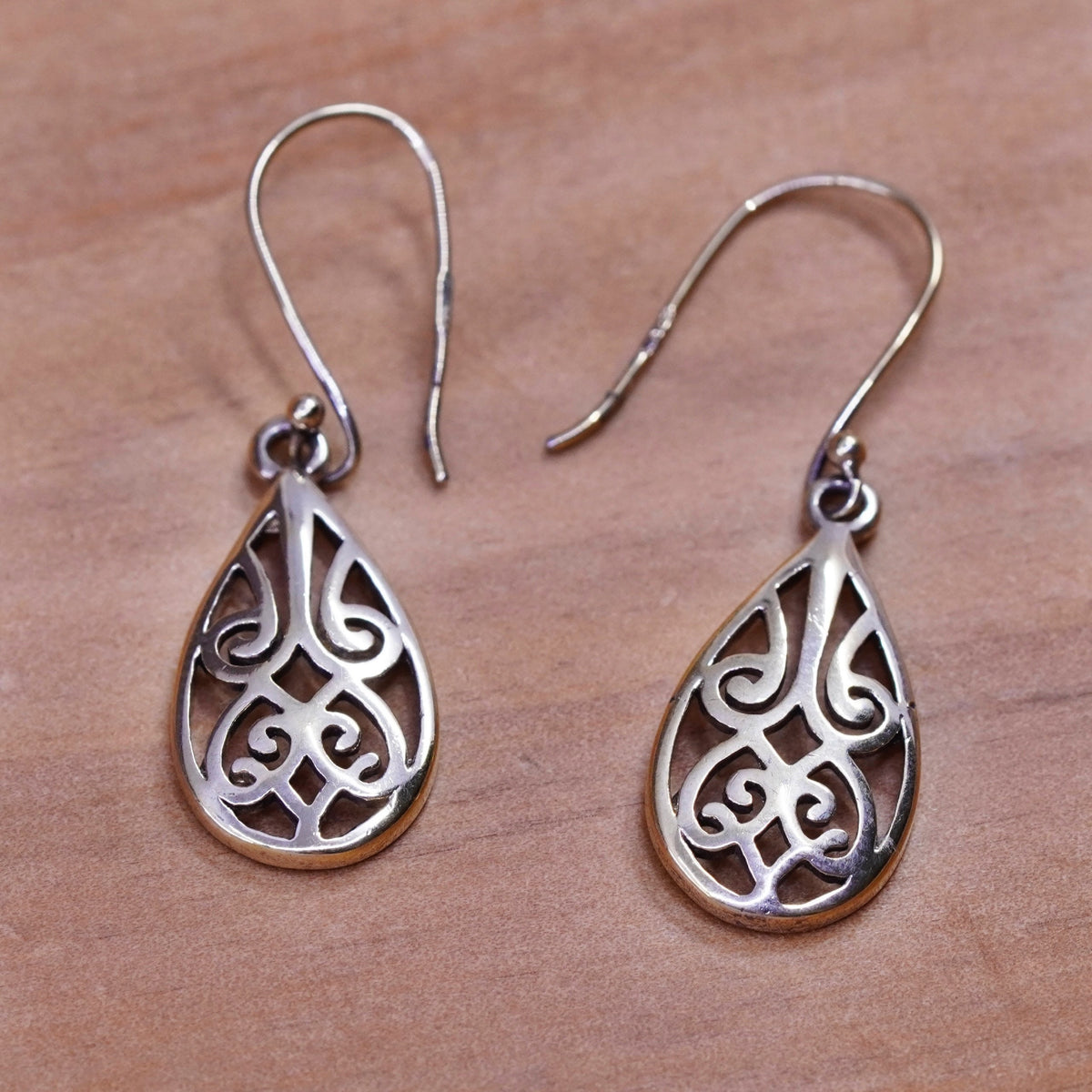 vermeil gold over Sterling silver handmade earrings 925 Bali Filigree teardrops