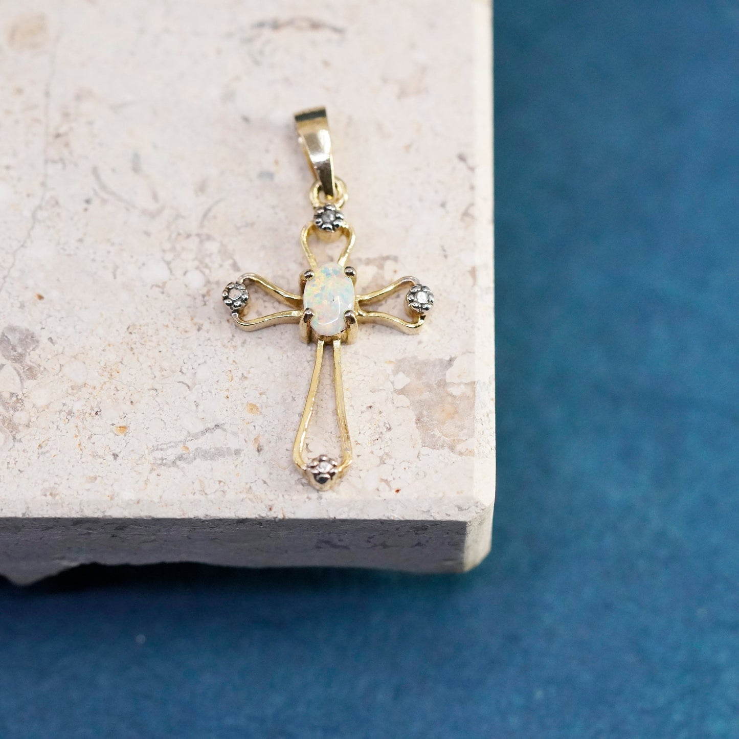 Vermeil gold over Sterling silver pendant, 925 cross with diamond and opal