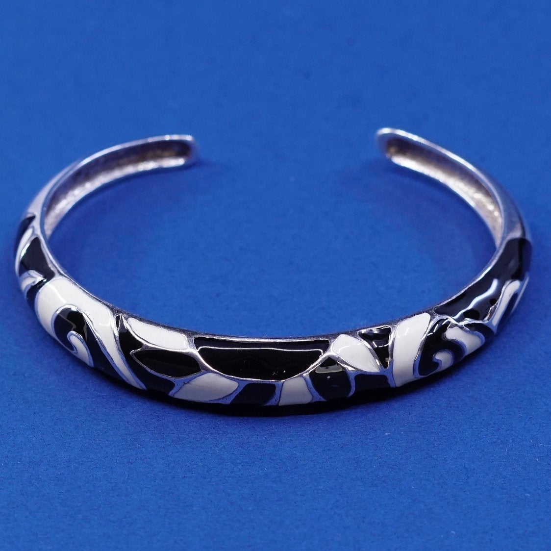 6.5", vtg David Sigal Ca Sterling silver handmade bracelet, 925 cuff w/ swirl