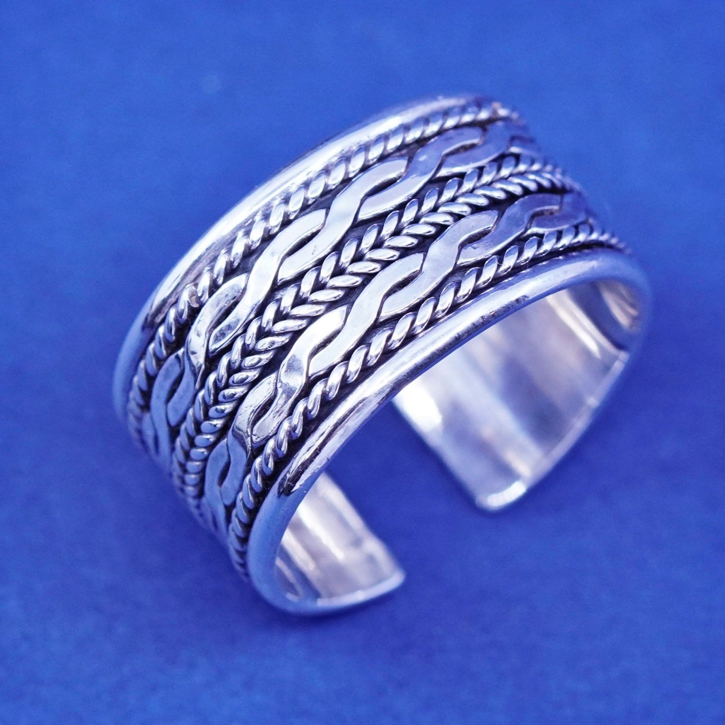 Size 9.5, vintage Sterling silver handmade band, wide 925 cable open band