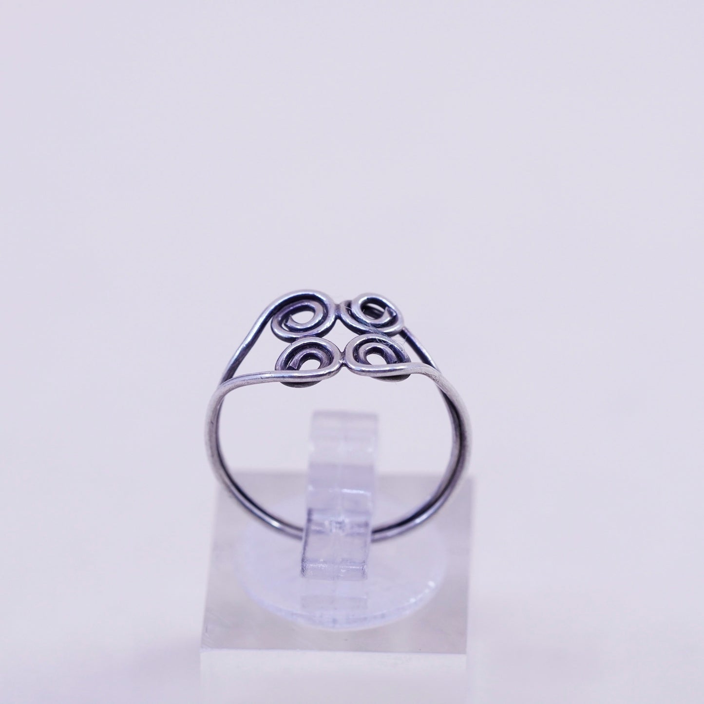 Size 5.5, vintage sterling silver handmade ring, Mexico 925 swirl pattern