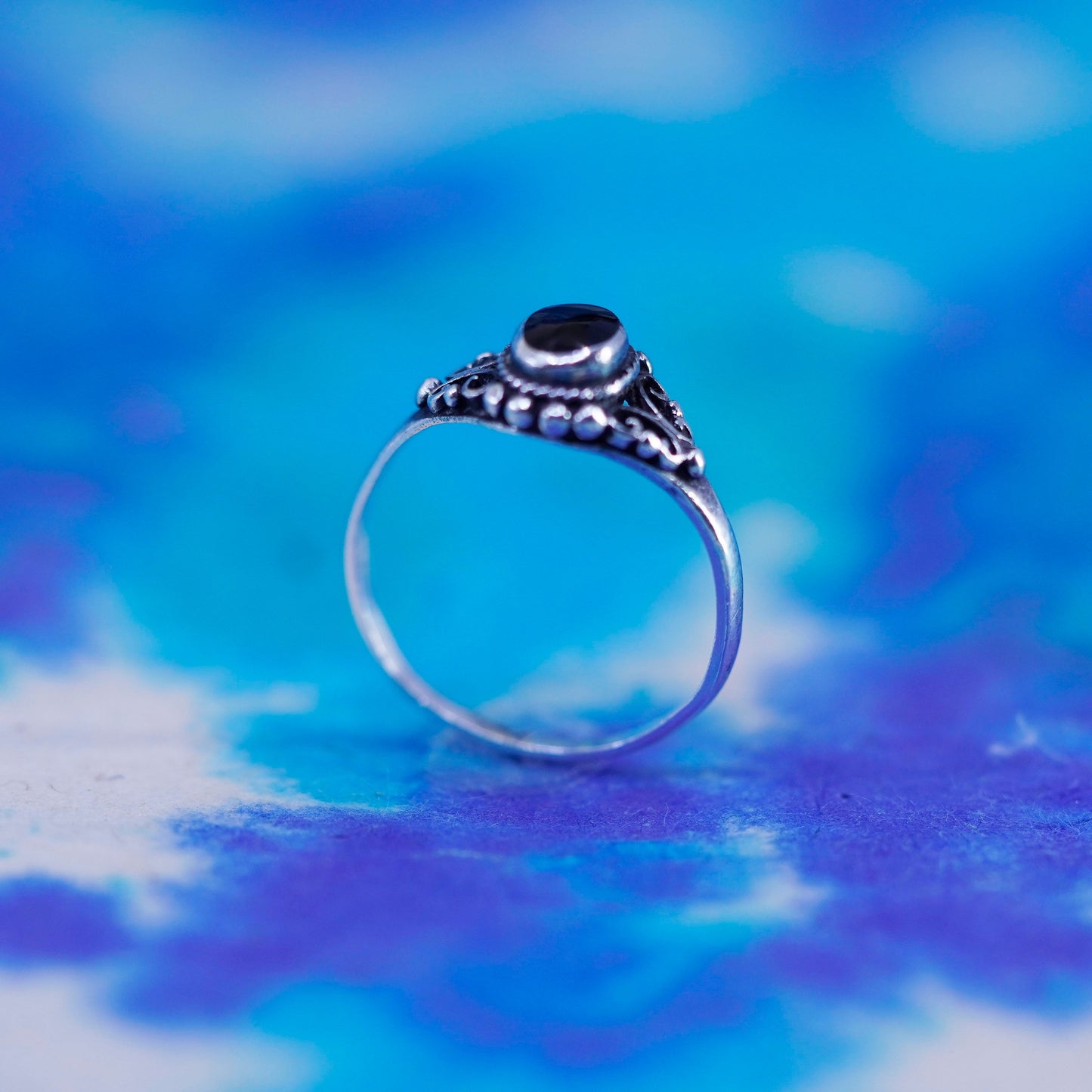 Size 6, vintage Sterling 925 silver handmade ring with onyx and beads