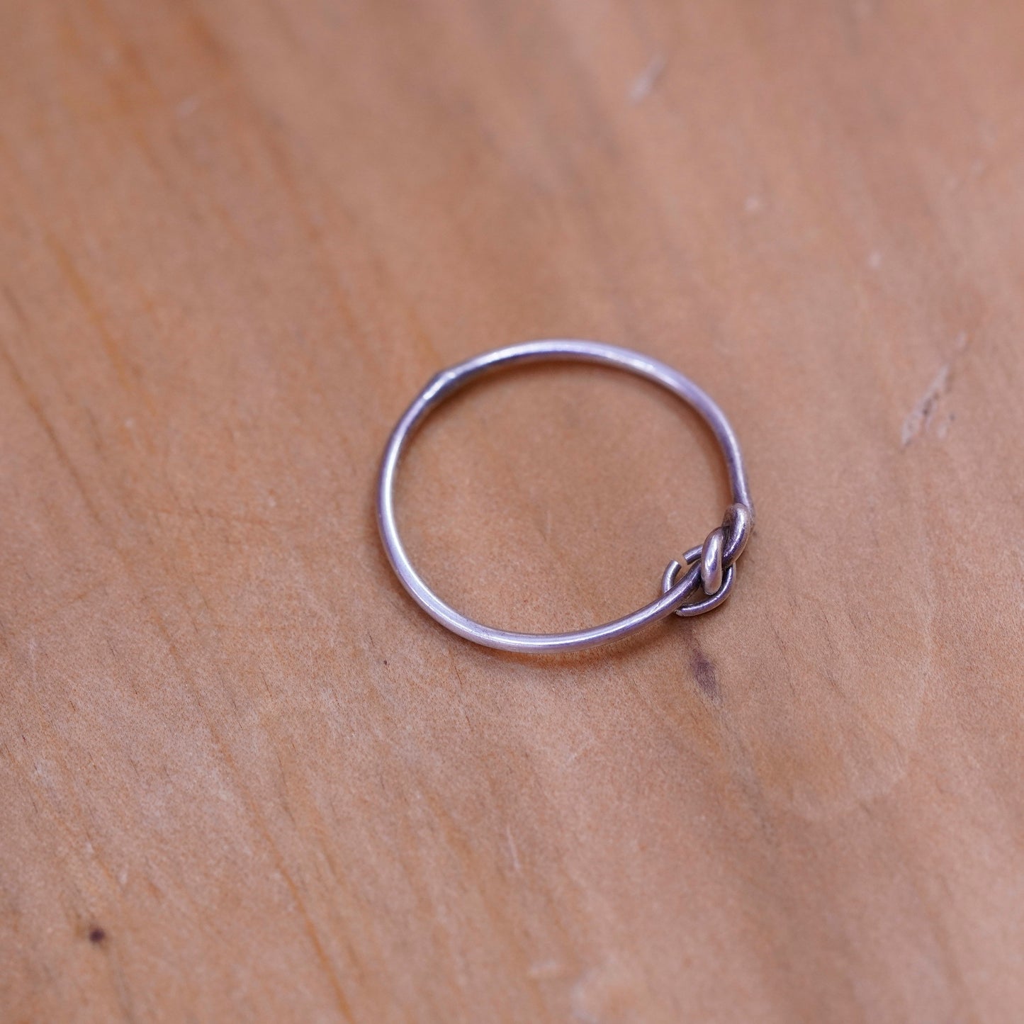 Size 6, vintage Sterling silver handmade knot ring, 925 wired band