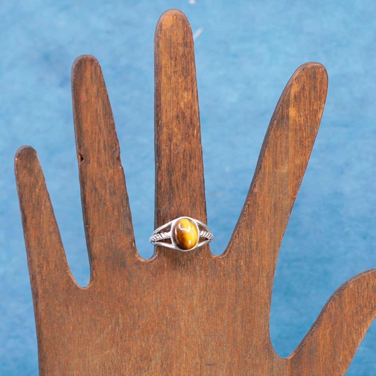 Size 7, vintage Sterling 925 silver handmade ring with golden tiger eye