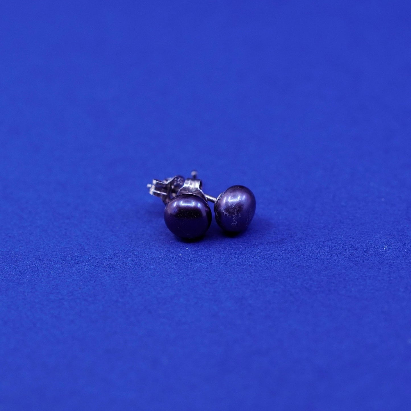 4mm, Sterling 925 silver with black pearl studs earrings