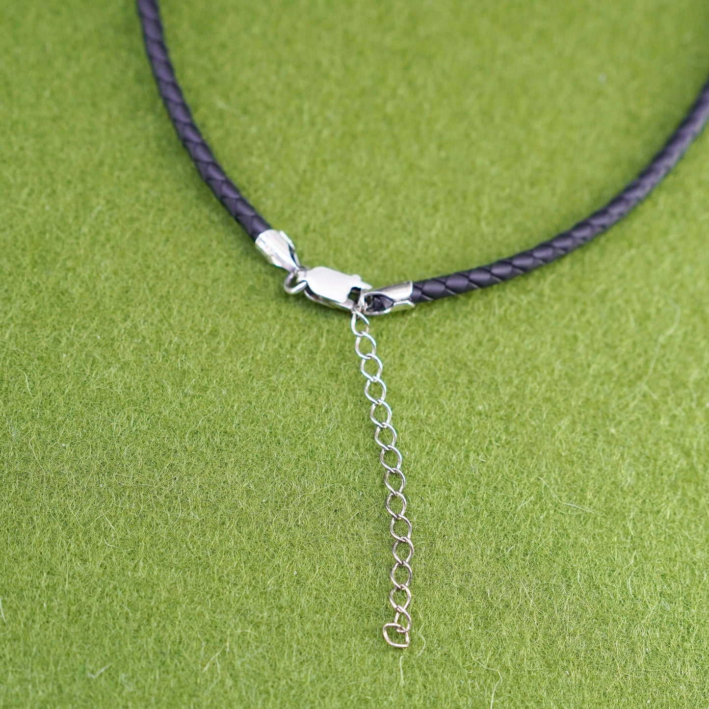 16+1”, Vtg Sterling 925 Silver Clasp W/ braided woven black rubber Necklace