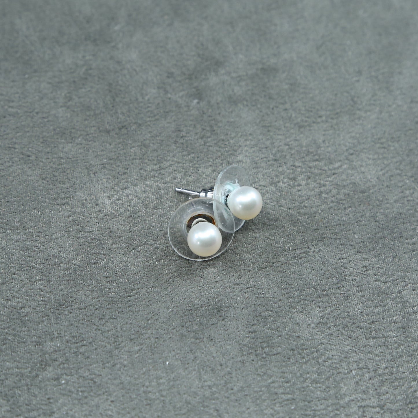 Vintage sterling silver handmade earrings, 925 studs w/ pearl