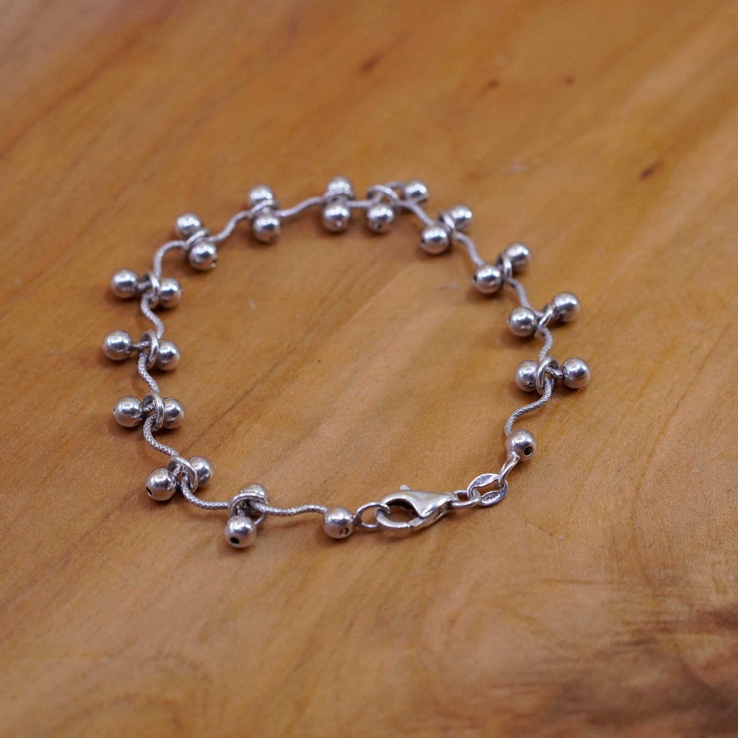 6.75”, Sterling silver handmade bracelet, textured 925 wavy DNA link chain bead