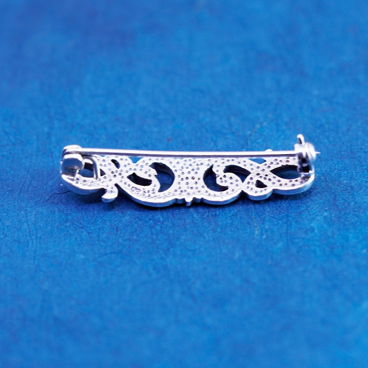 Vintage Sterling silver handmade brooch, 925 modern swirly wavy pin