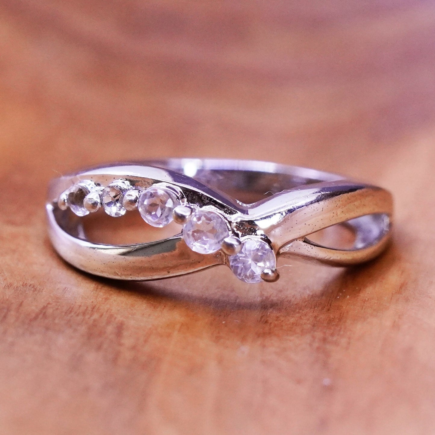 Size 7.25, vintage Sterling silver handmade ring, 925 wavy band with cz
