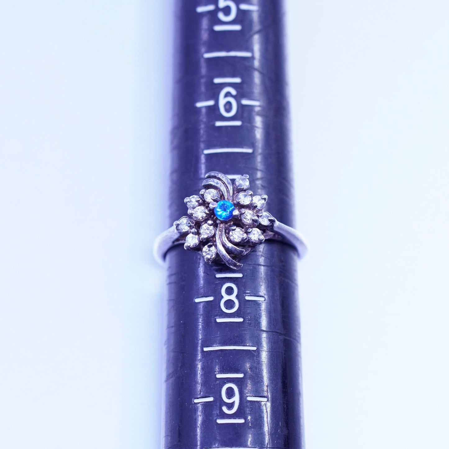 Size 7, vintage Sterling 925 silver handmade band ring with cluster Cz