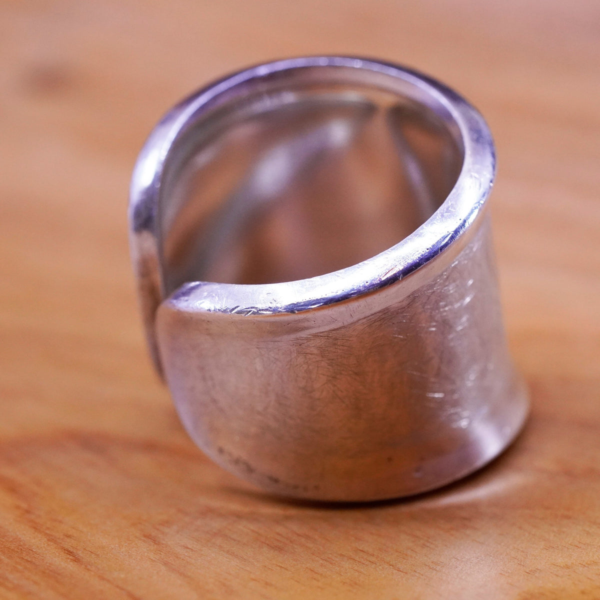 Size 6.5, Mexico Sterling silver handmade hammered ring Statement 925 wrap band