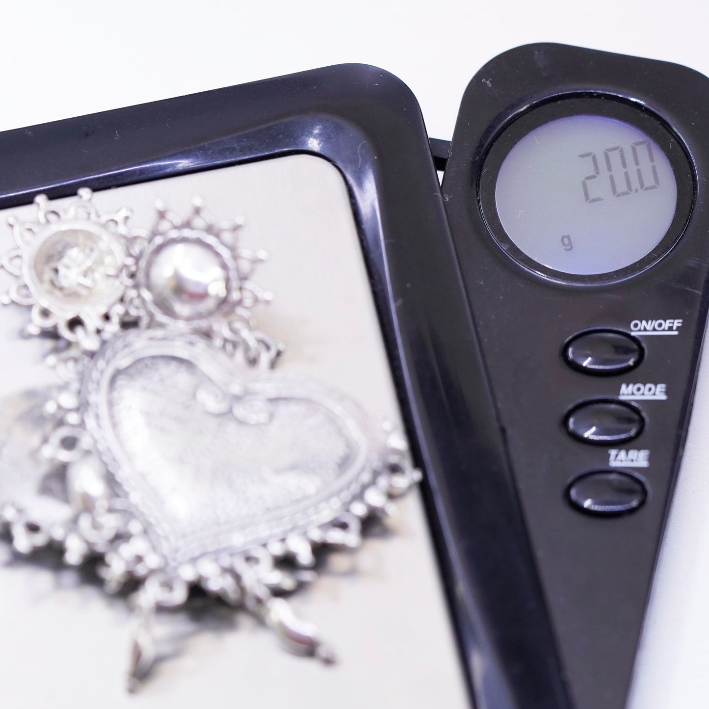 vtg GHEAUI Mexican Sterling 925 silver handmade textured heart earrings dangles