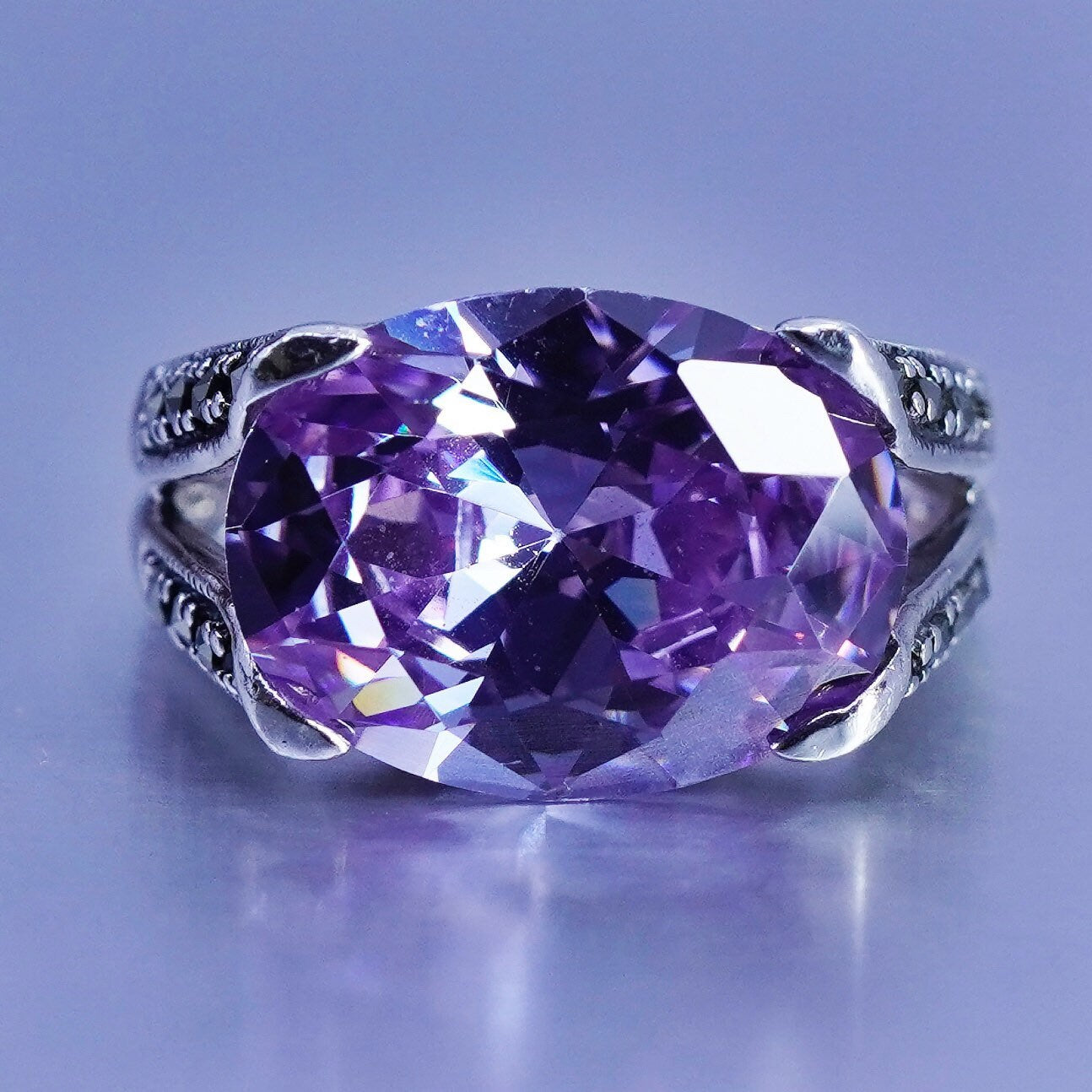 Size 6.25, Sterling 925 silver handmade ring with mega shiny amethyst marcasite
