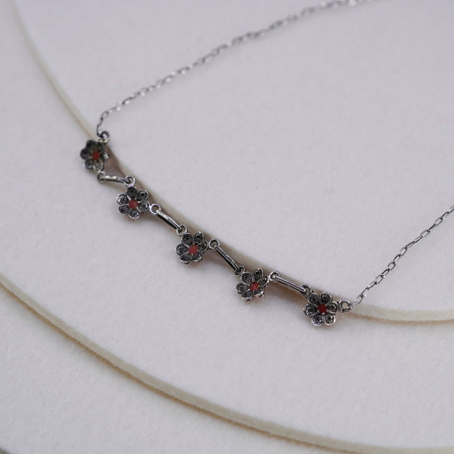 18”, Native American Sterling 925 silver handmade necklace coral flower pendant