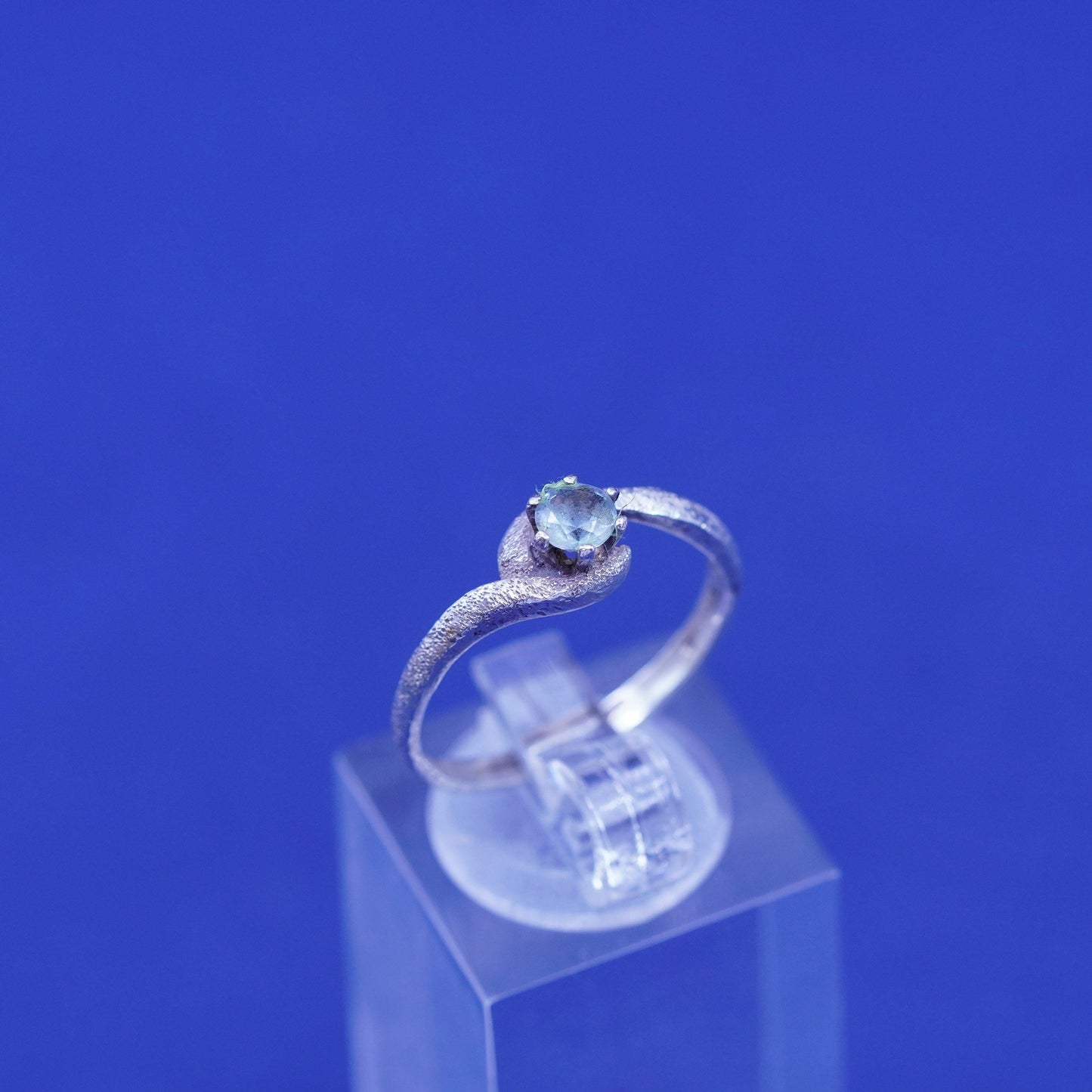 Size 7.5, vintage sterling 925 silver handmade ring with blue topaz