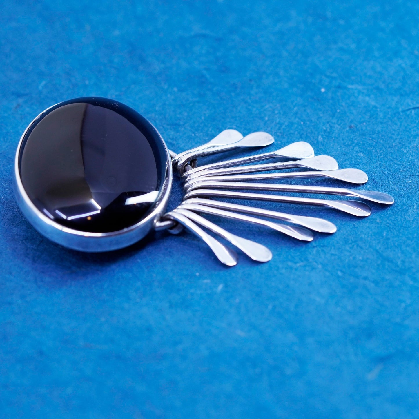 Vintage Mexico Sterling silver handmade brooch, 925 oval pendant with obsidian