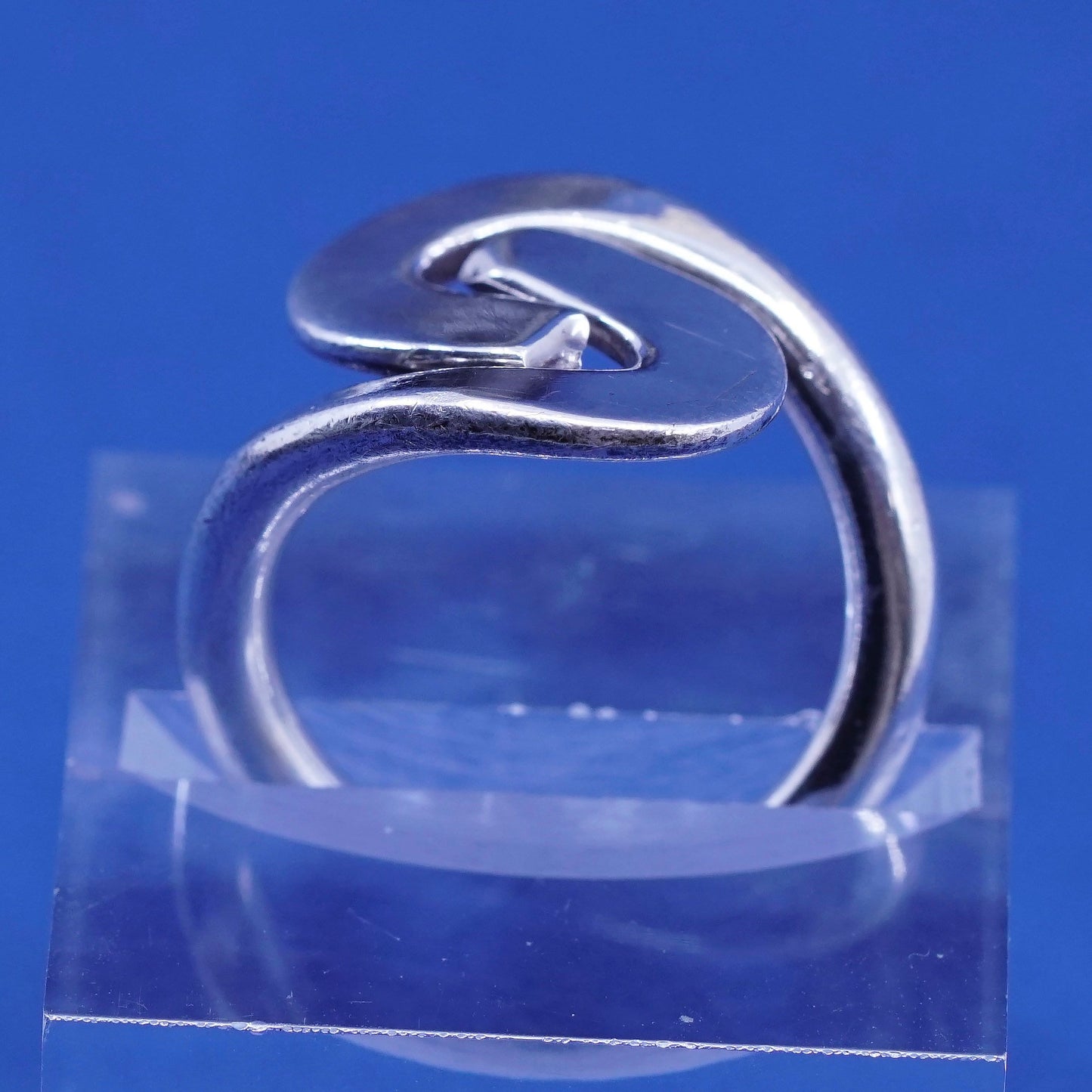 Size 8.25, vintage Sterling silver handmade ring, 925 wide swirly band