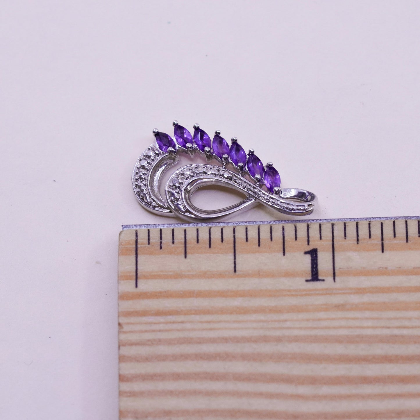 vintage sterling 925 silver teardrop pendant with amethyst and diamond