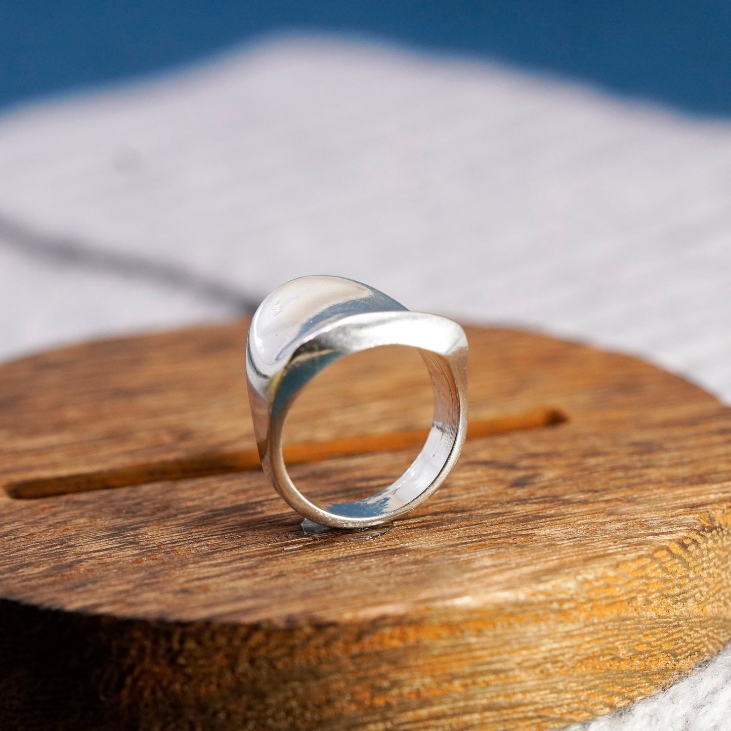 Size 8, vintage Sterling silver handmade ribbed ring, 925 statement ring