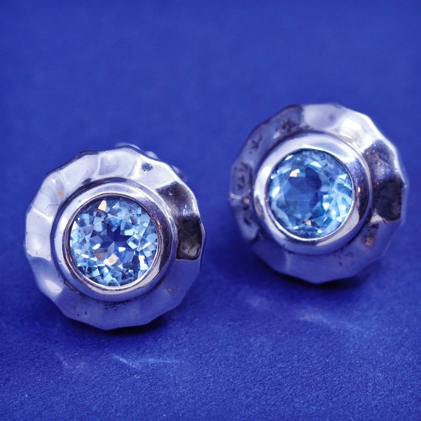 Vintage Milor sterling silver handmade earrings, round hammered 925 studs topaz