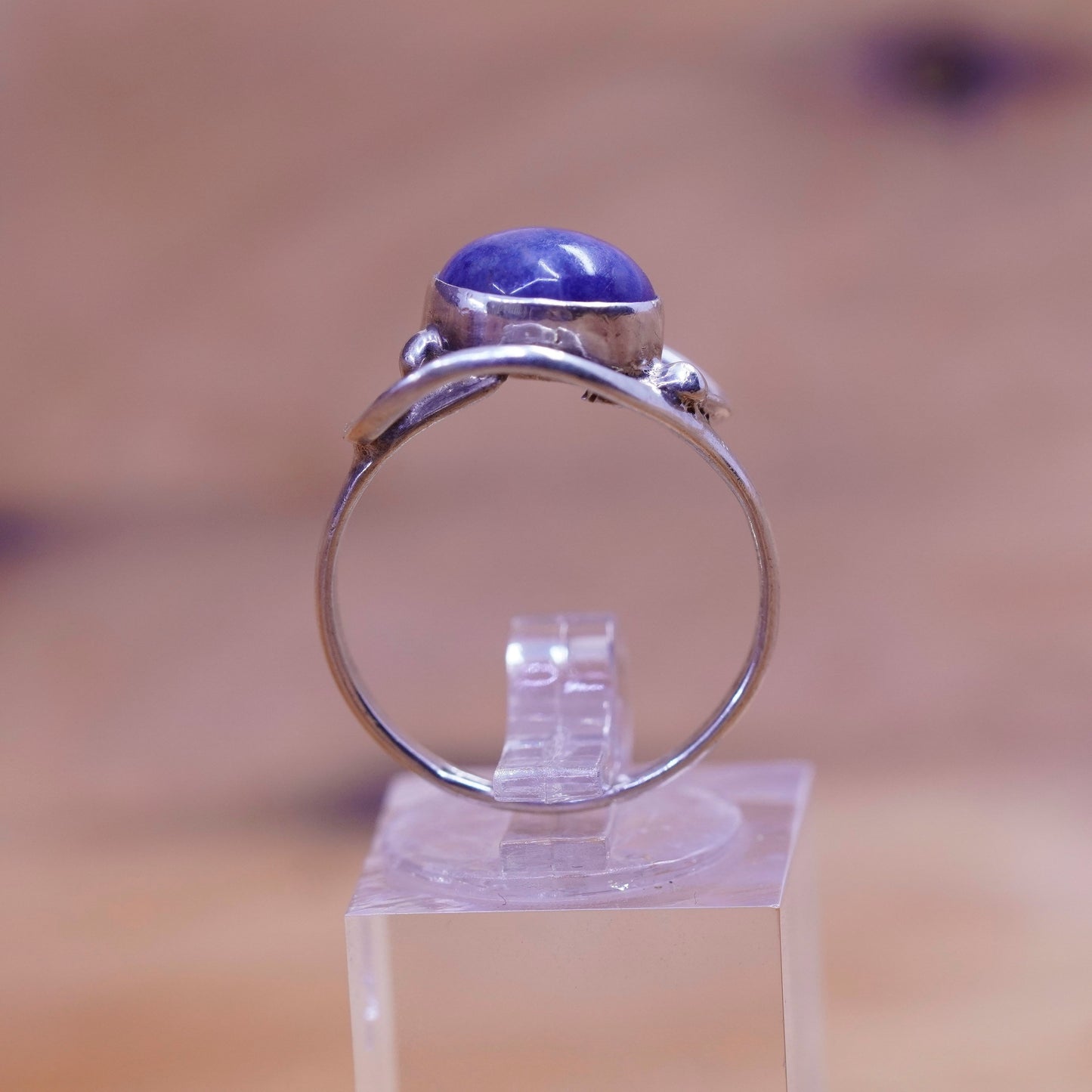 Size 8.5, vintage Sterling 925 silver handmade ring with sodalite