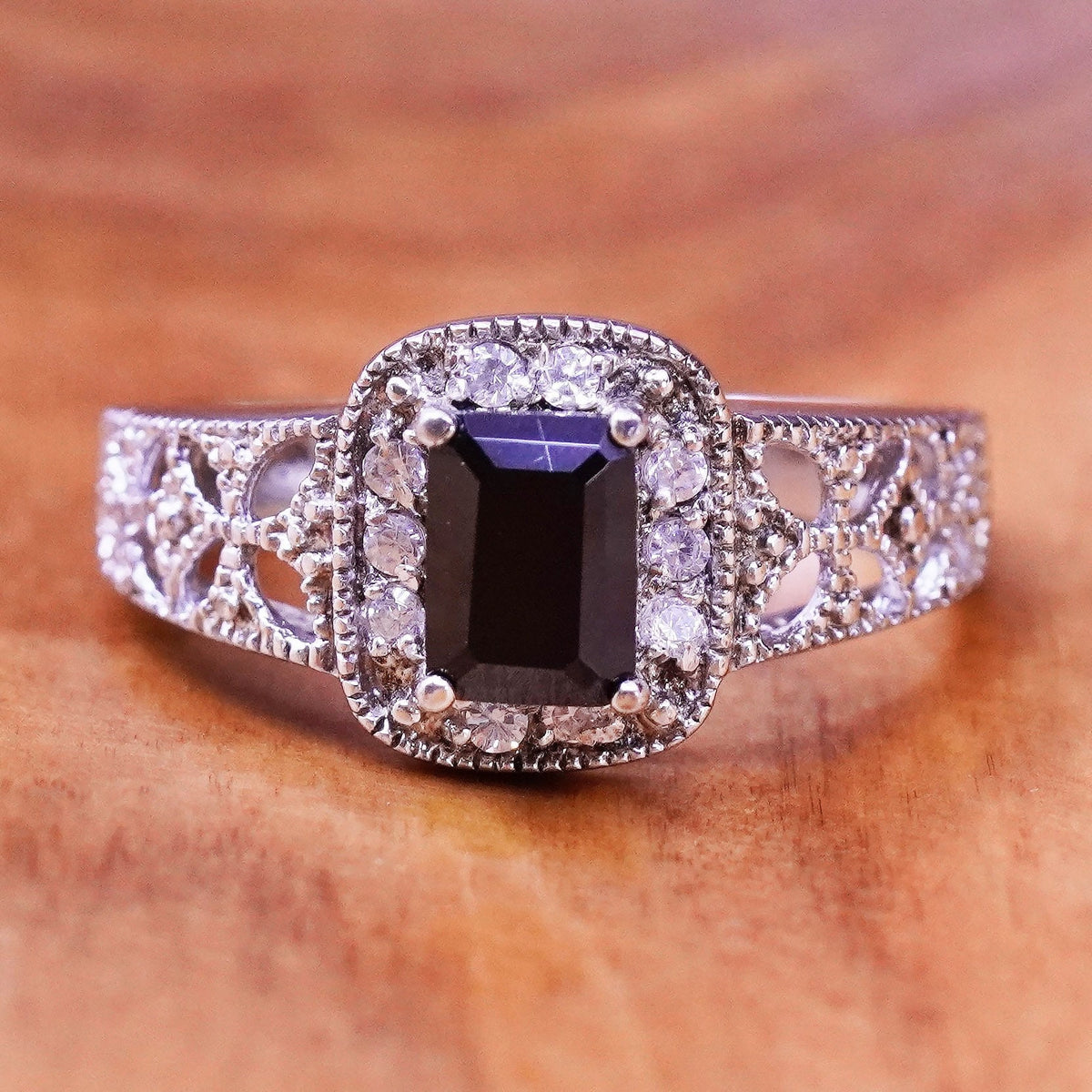 Size 8.5, Vintage Sterling silver handmade ring, Mexico 925 obsidian with cz
