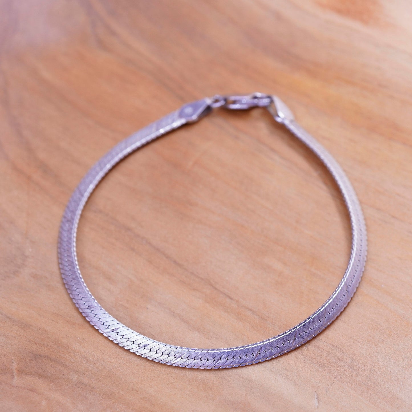 8”, 4mm, Vintage Sterling silver textured herringbone bracelet, Italy 925 chain