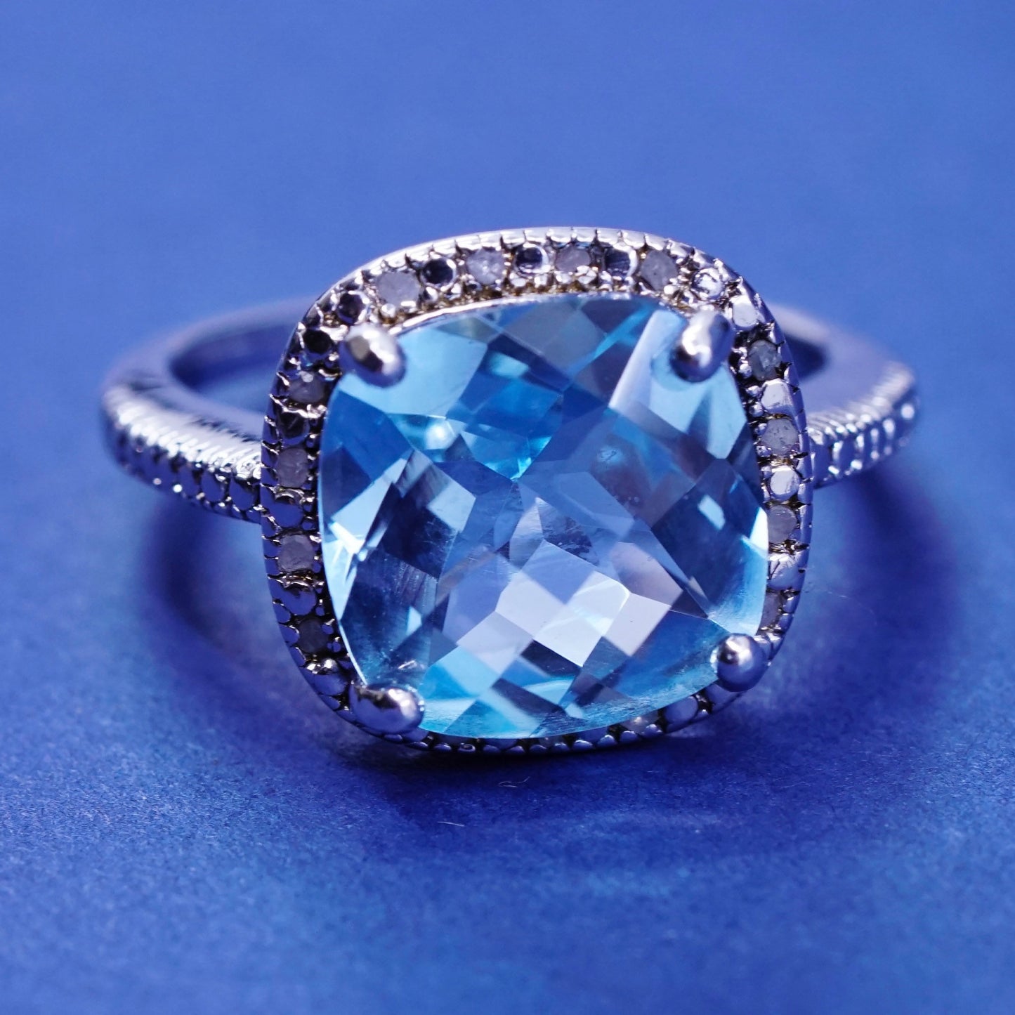 Size 8.25, vtg DBJ Sterling 925 silver ring with cushion cut topaz and diamond