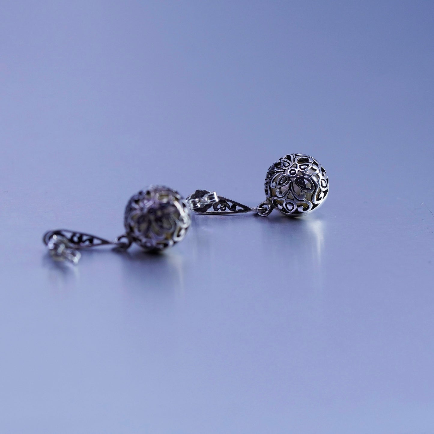 Vintage Sterling 925 silver handmade filigree earrings with pearl