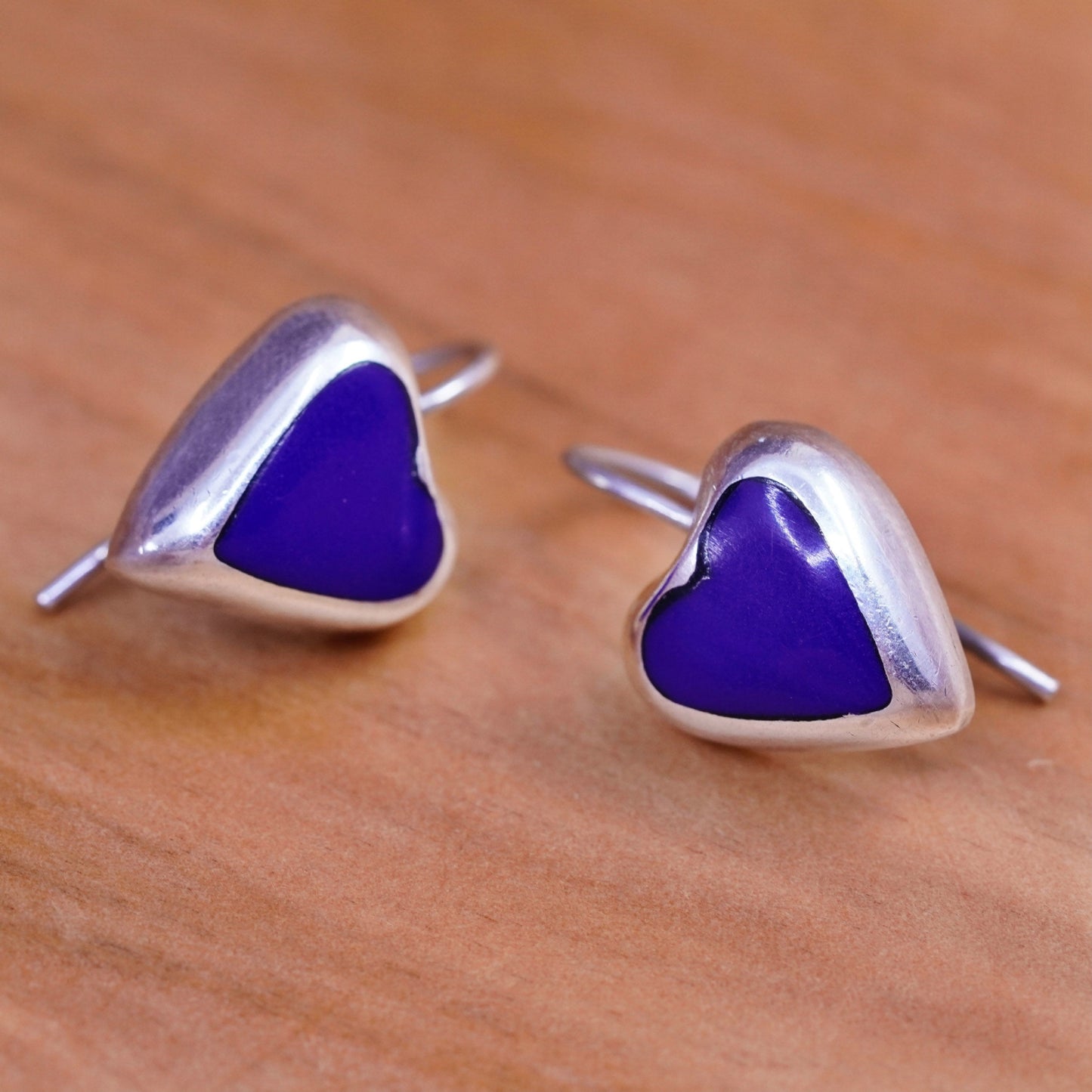 Mexico Southwestern 925 Sterling silver handmade earrings with blue onyx heart