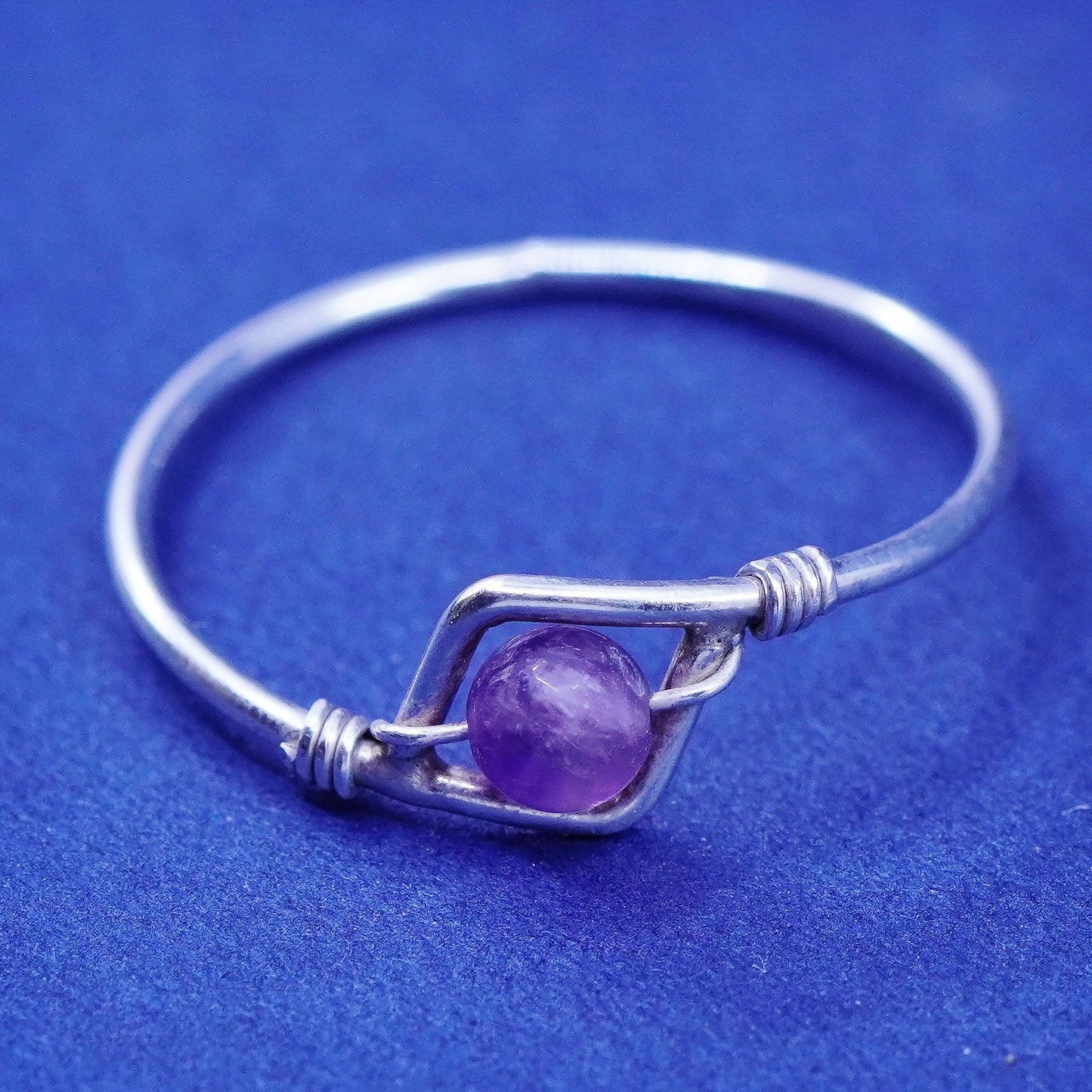 Size 7.75, vintage Sterling 925 silver handmade ring with amethyst